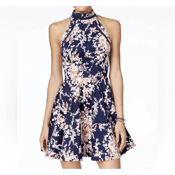 B. Darlin Dresses & Skirts - B. Darlin Navy Floral Halter Skater Dress Crochet Trim I56FJ478 Size 7/8